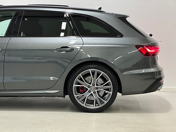 Audi S4 8 of 30