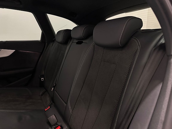 Audi S4 25 of 30