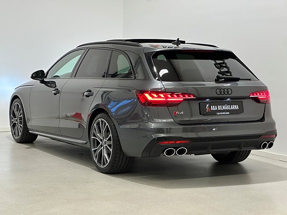 Audi S4 6 of 30