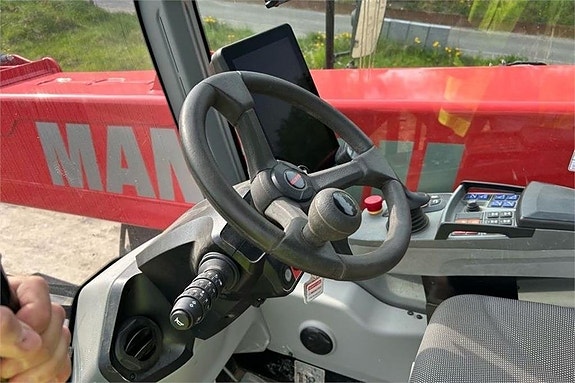 Manitou MRT2660 VISION+ ST5 4 of 15