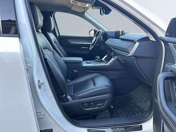 Mazda CX-60 10 of 27