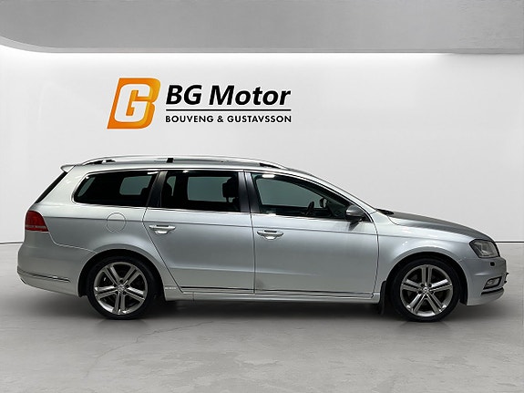 Volkswagen Passat 3 of 19