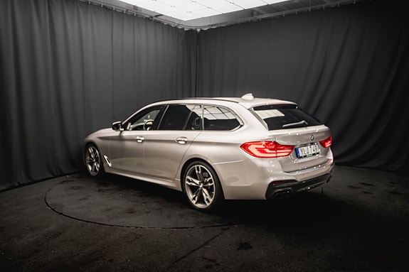 BMW M550d 8 of 30
