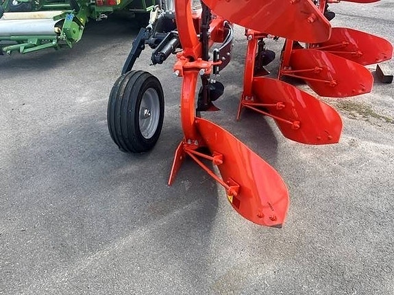 Kubota RM 2005 V 4 of 8