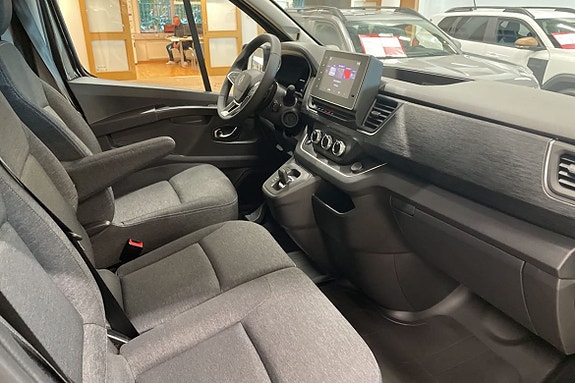 Renault Trafic 6 of 20