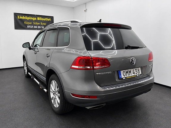 Volkswagen Touareg 5 of 19