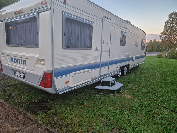 Adria 743PU 2 of 15