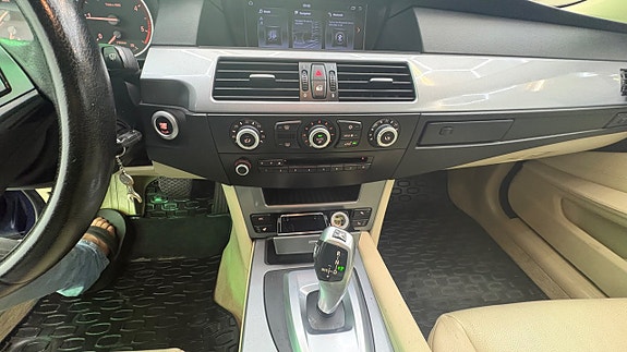 BMW 520d 16 of 20
