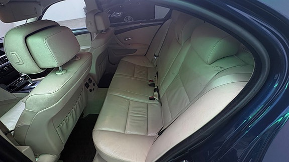 BMW 520d 17 of 20