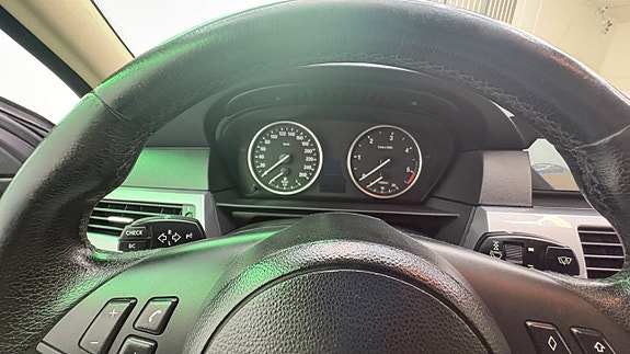 BMW 520d 14 of 20