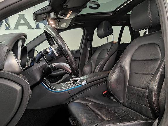 Mercedes-Benz C220 d 10 of 22
