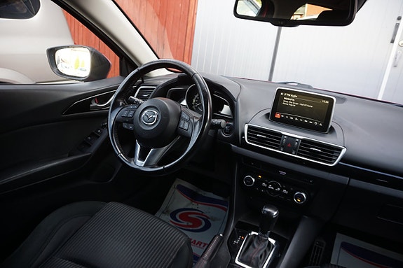 Mazda 3 5 of 7