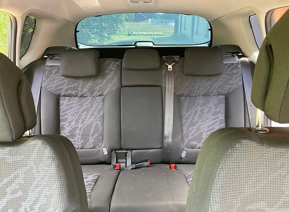 Peugeot 3008 16 of 19