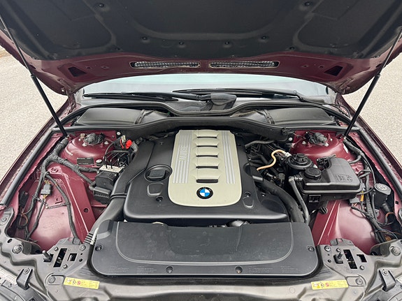 BMW 730Ld 9 of 11