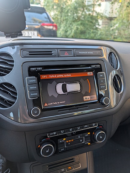 Volkswagen Tiguan 10 of 17