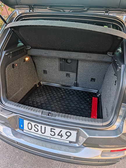 Volkswagen Tiguan 4 of 17