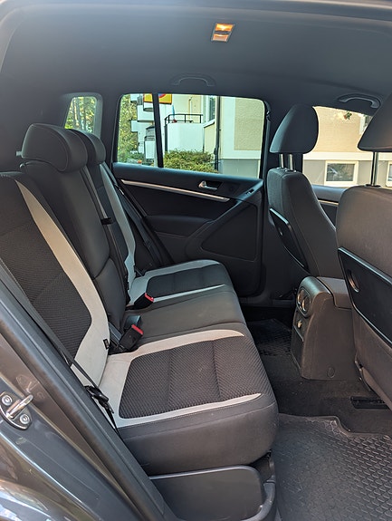 Volkswagen Tiguan 13 of 17