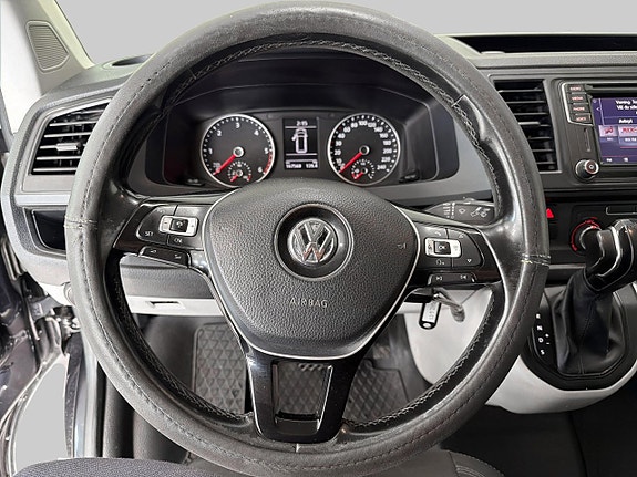 Volkswagen Transporter 11 of 20