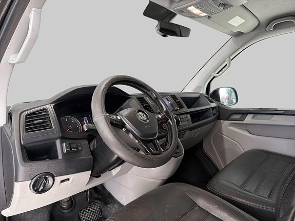 Volkswagen Transporter 8 of 20