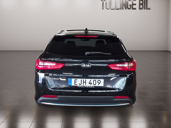 Kia Optima 4 of 21
