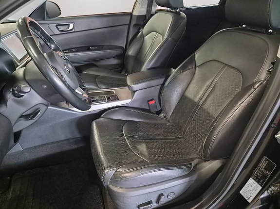 Kia Optima 10 of 21