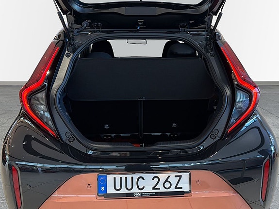 Toyota Aygo X 10 of 13