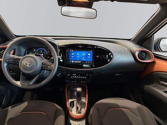 Toyota Aygo X 8 of 13