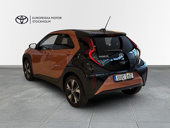 Toyota Aygo X 2 of 13