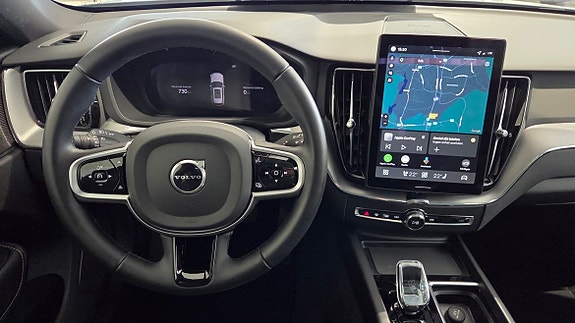 Volvo XC60 9 of 30
