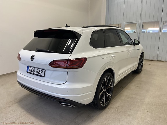 Volkswagen Touareg 5 of 12