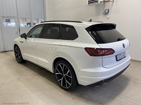 Volkswagen Touareg 4 of 12