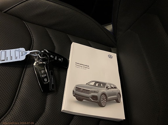 Volkswagen Touareg 11 of 12