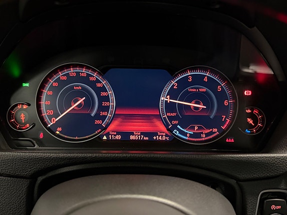 BMW 330i 18 of 22