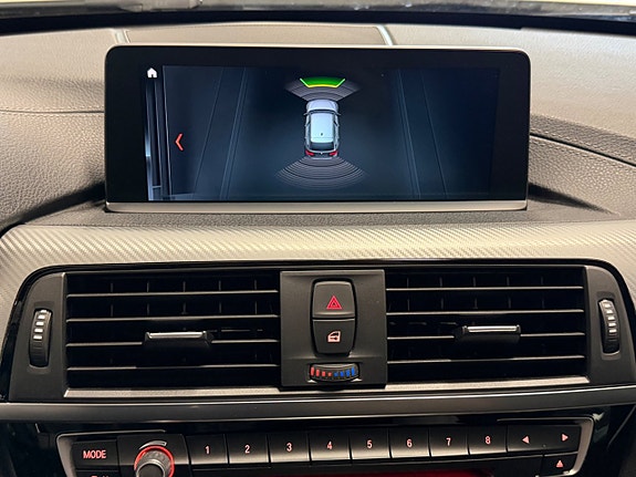 BMW 330i 19 of 22