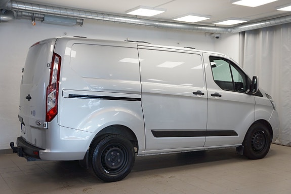 Ford Transit Custom 3 of 11