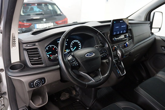 Ford Transit Custom 7 of 11