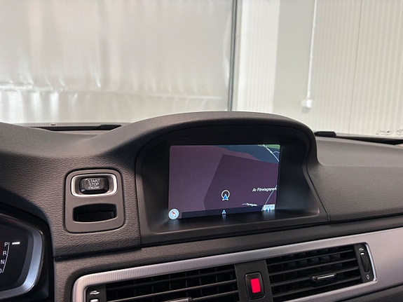 Volvo XC70 16 of 25