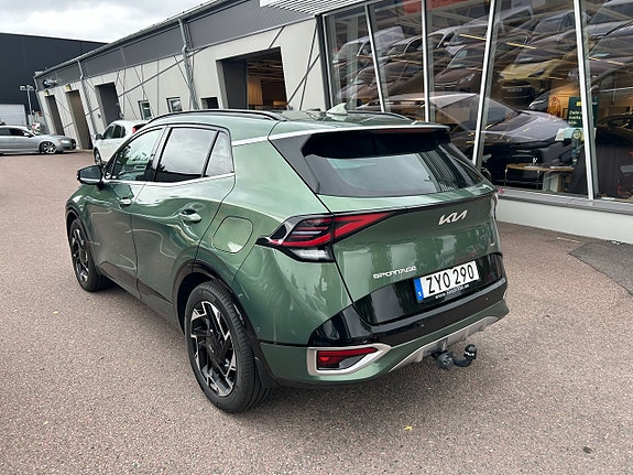 Kia Sportage 2 of 12