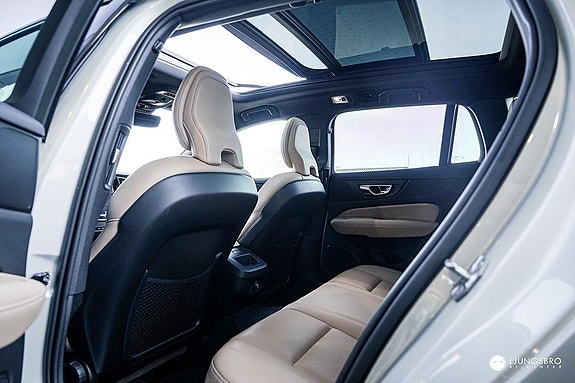 Volvo V60 14 of 14