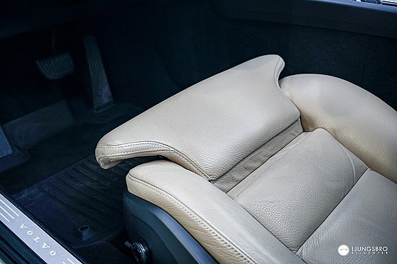 Volvo V60 10 of 14