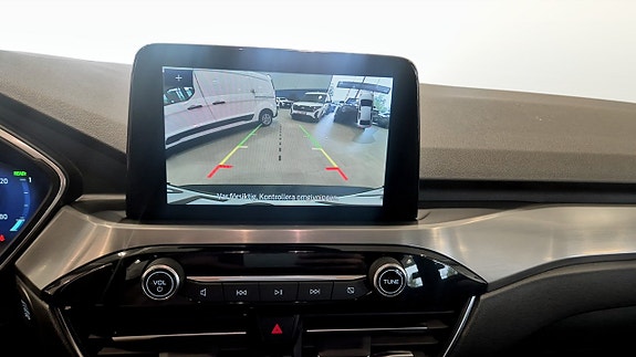 Ford Kuga 9 of 12