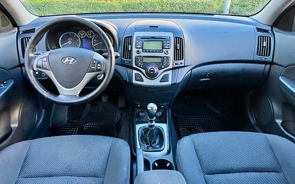 Hyundai i30 5 of 6