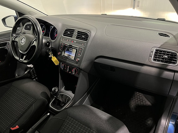 Volkswagen Polo 13 of 22
