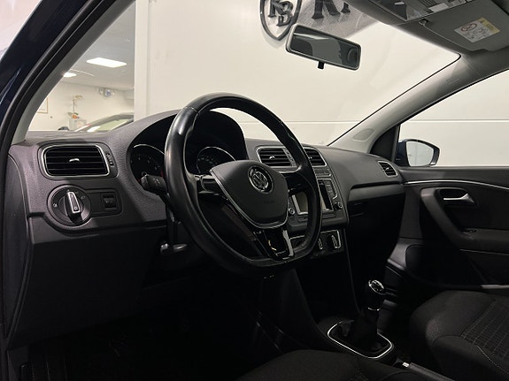 Volkswagen Polo 6 of 22