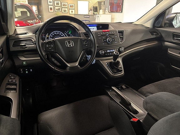 Honda CR-V 11 of 15