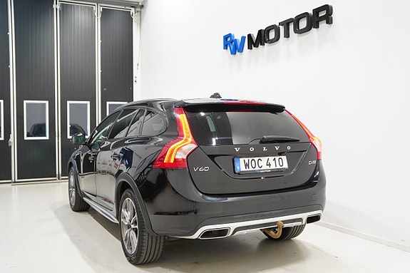 Volvo V60 Cross Country 5 of 23