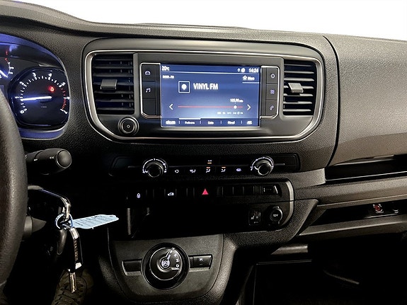 Opel Vivaro 11 of 15