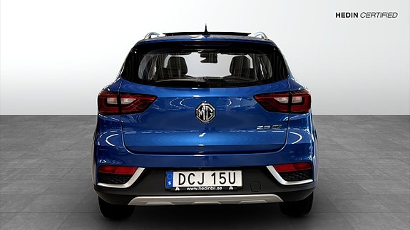 MG ZS EV 7 of 9