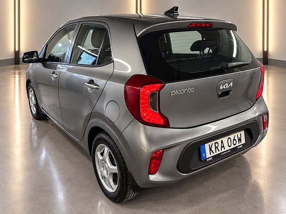 Kia Picanto 6 of 10