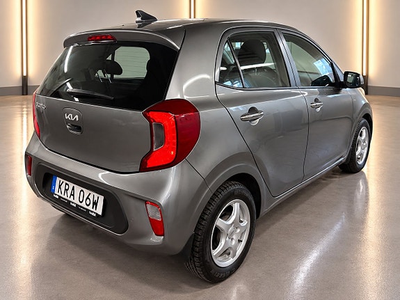 Kia Picanto 5 of 10